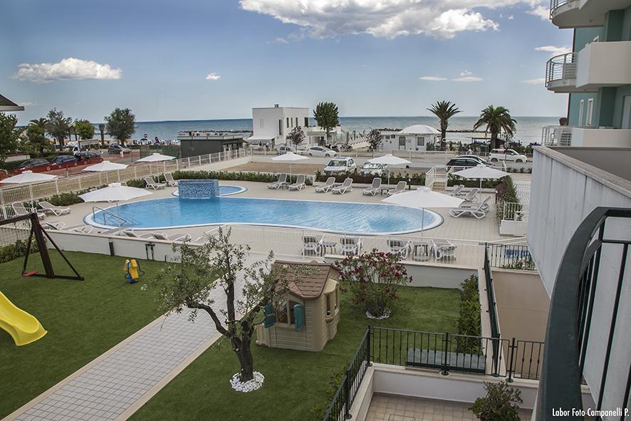 מרטינסיקורו Residence Acquasuite מראה חיצוני תמונה
