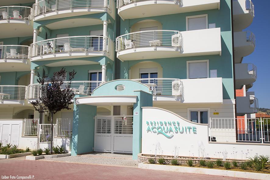מרטינסיקורו Residence Acquasuite מראה חיצוני תמונה