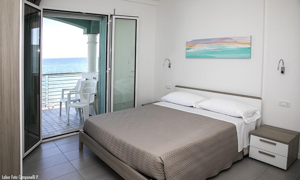 מרטינסיקורו Residence Acquasuite מראה חיצוני תמונה